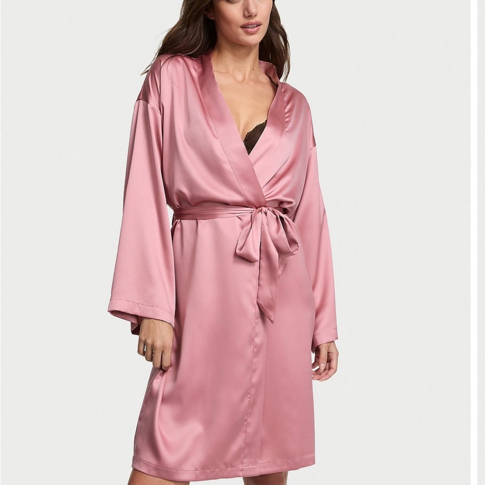Victoria’s Secret Pink Satin Robe